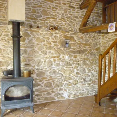 Dom wakacyjny Ancienne Dependance Pierre Et Bois