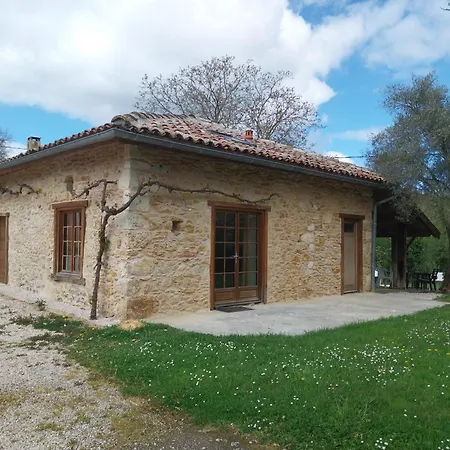 Dom wakacyjny Ancienne Dependance Pierre Et Bois