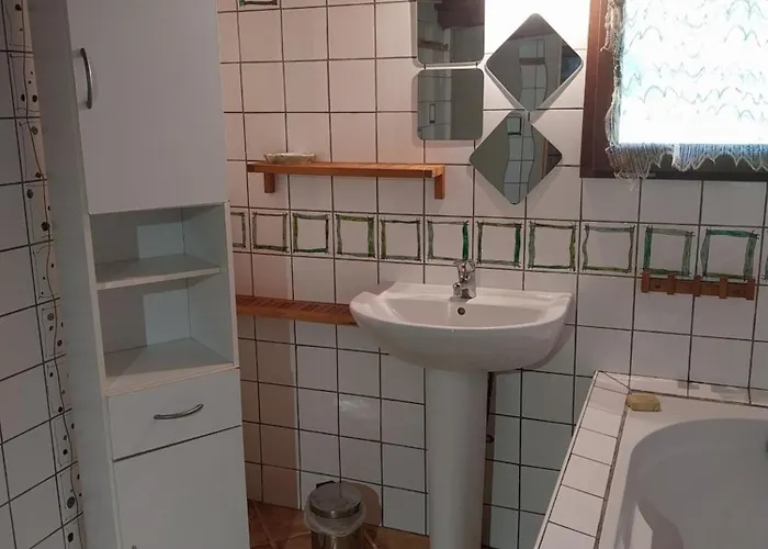 Сasa de vacaciones Ancienne Dépendance Pierre Et Bois Alan