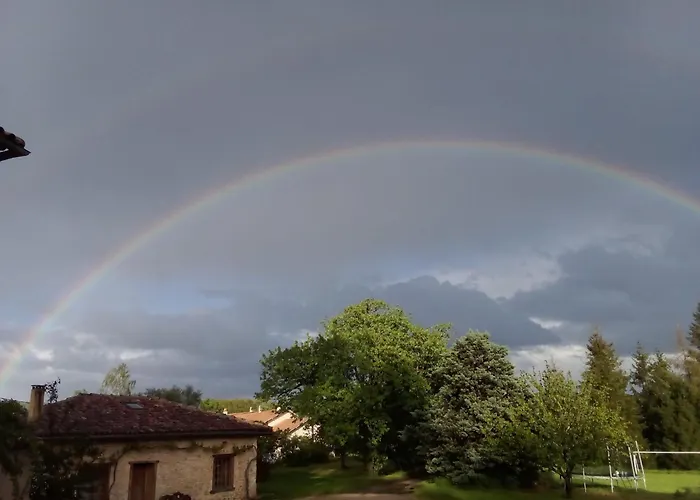 Сasa de vacaciones Ancienne Dépendance Pierre Et Bois Alan