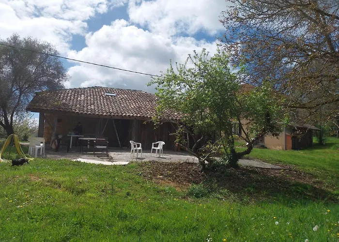 Ancienne Dépendance Pierre Et Bois